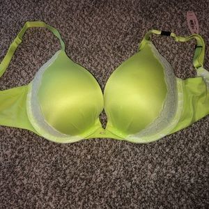 Victoria secret fabulous bra